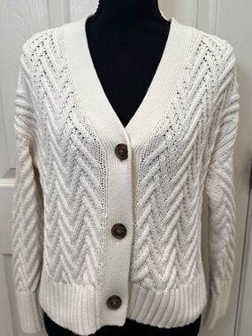 Abercrombie & Fitch Cream Cable-Knit Button Cardigan